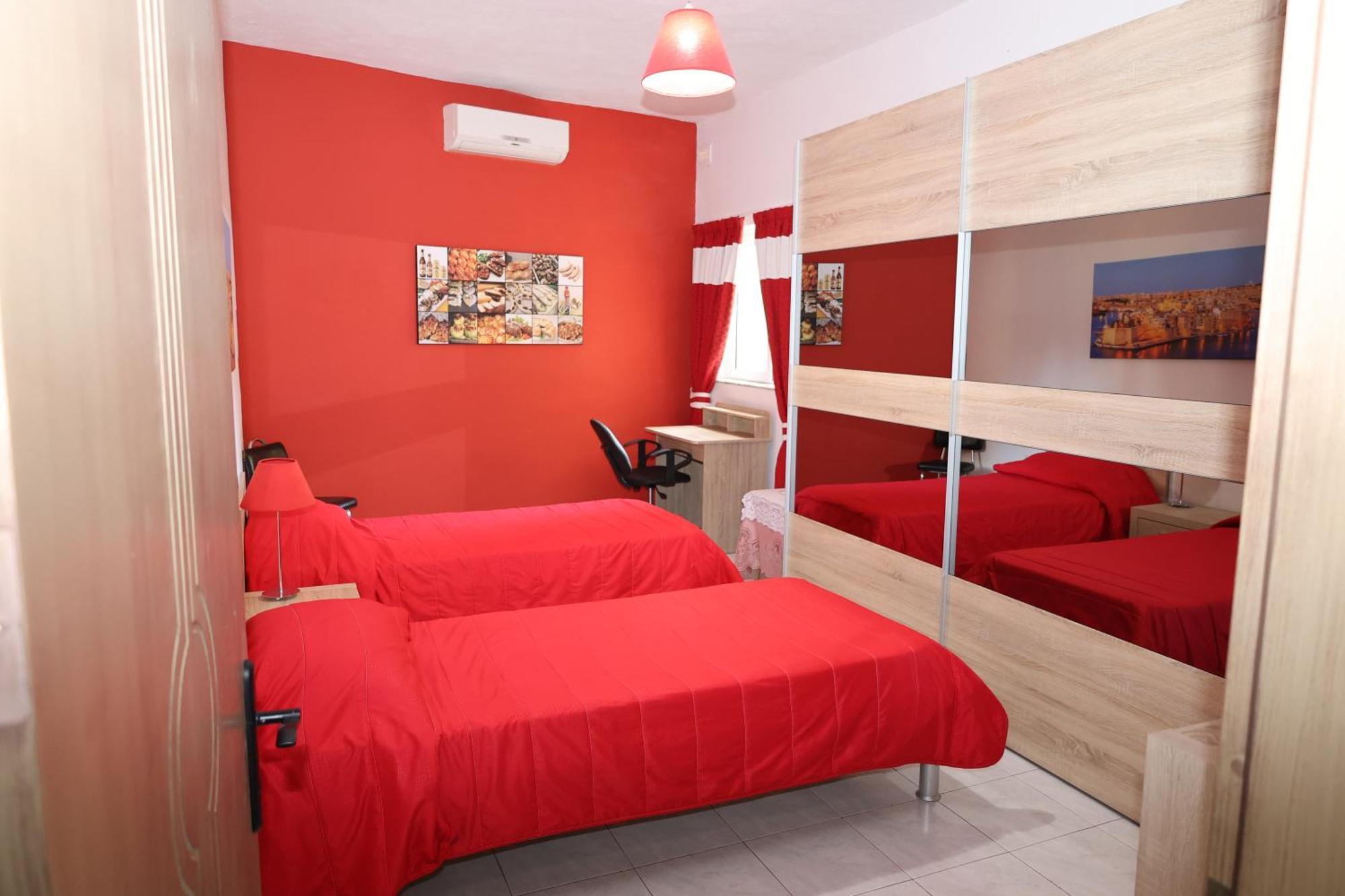 Very Bright Well Kept Apartment Marsaskala Extérieur photo