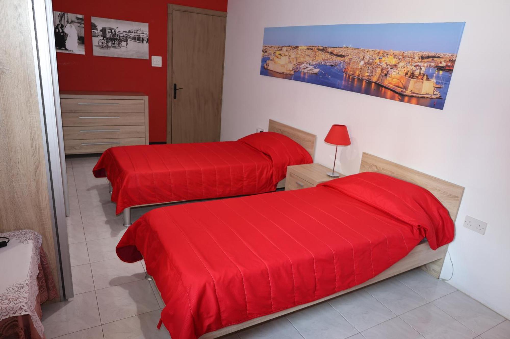 Very Bright Well Kept Apartment Marsaskala Extérieur photo